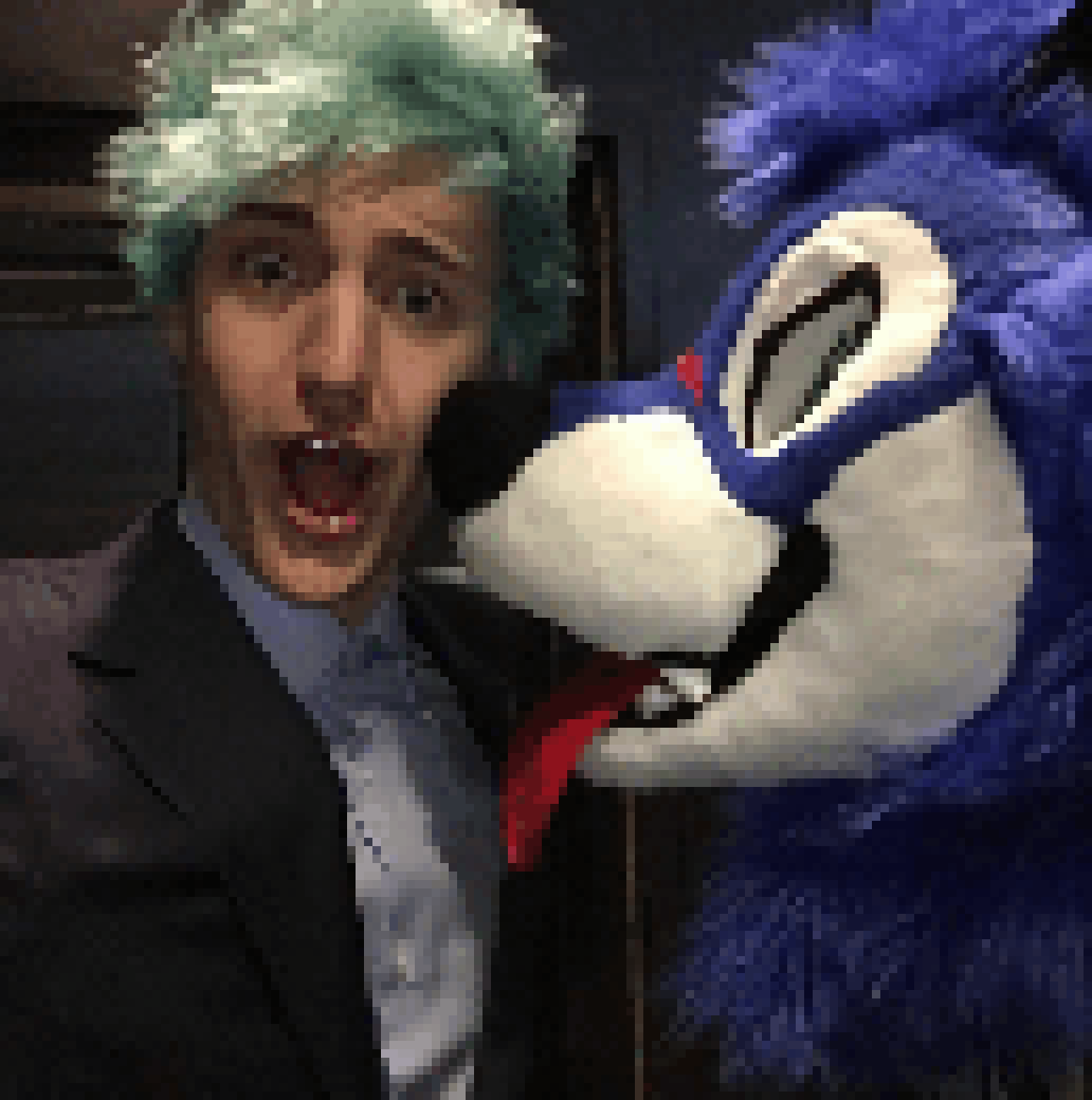 [990543] Ninja meets a furry (Not Clickbait)