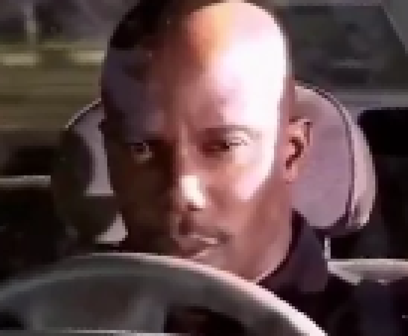 [35dc76] still havent found out who stole my charger while i was sleeping, i think i know who it was but i have no proof